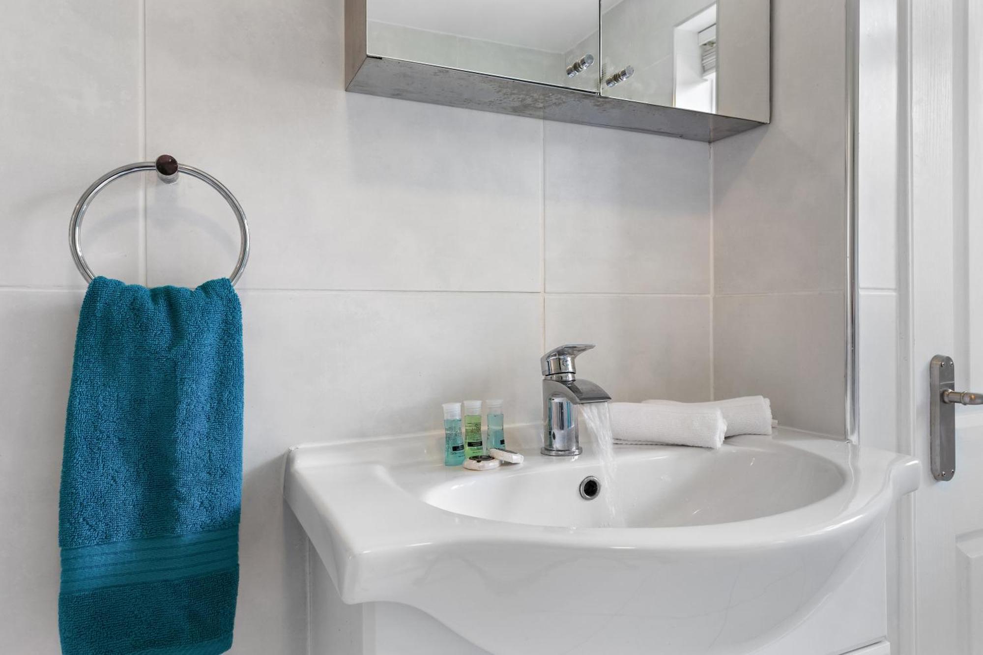 Clapham Serenity Garden Retreat With Free Parking London Ngoại thất bức ảnh